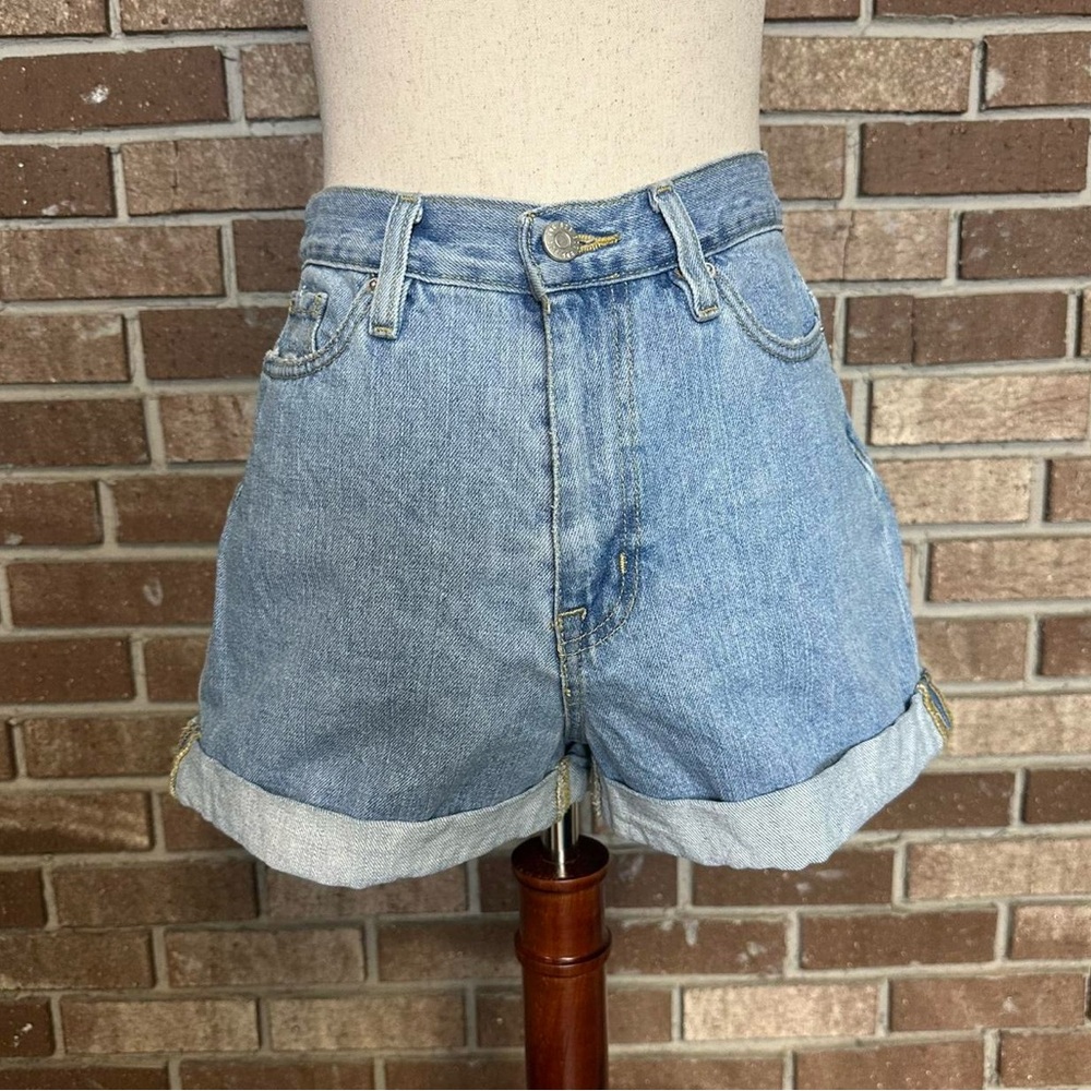 light wash high rise rolled hem mom denim shorts from bdg urban outfitters